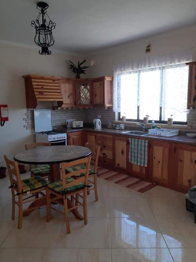 Tal-Marga B&B Qala Exterior photo